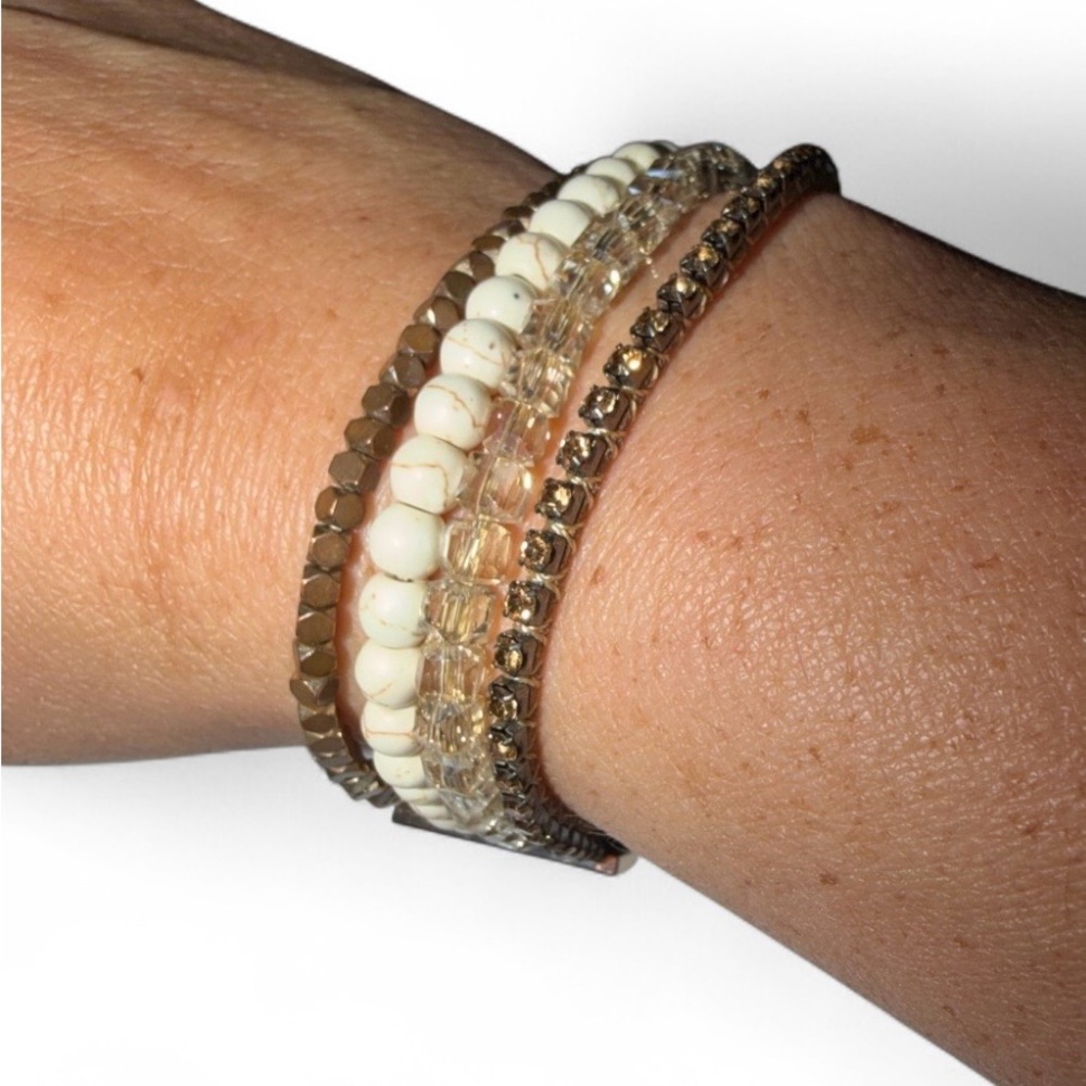 Victoria Emerson multi‎ strand bracelet